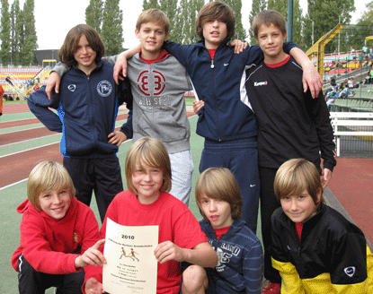 tl_files/Bilder/unterrichtsfaecher/sport/Sport_neu/staffel_finale10b.gif tl_files/Bilder/unterrichtsfaecher/sport/Sport_neu/staffel_finale10b.gif